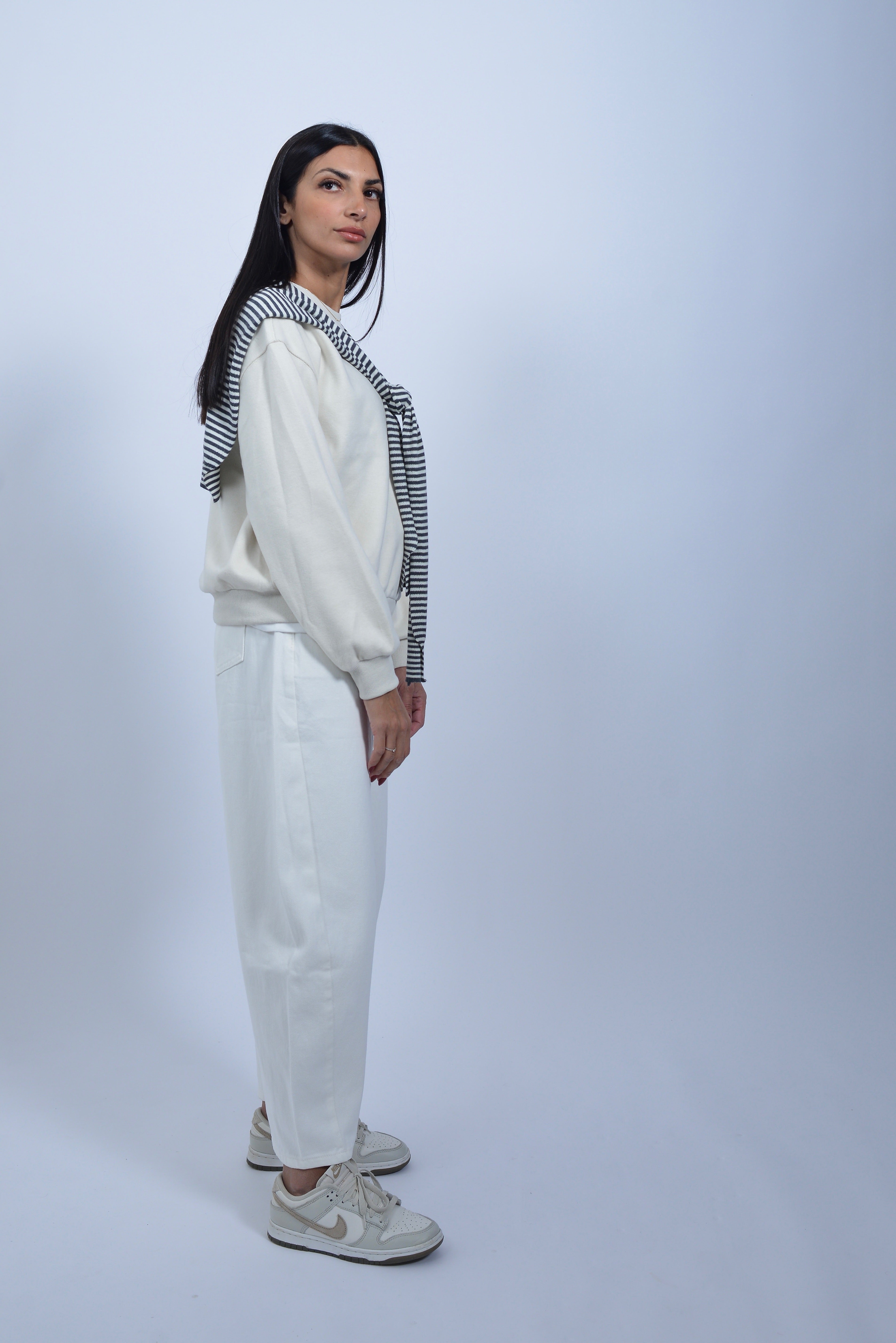 Sweat-shirt "Soft Cream" & Écharpe Rayée