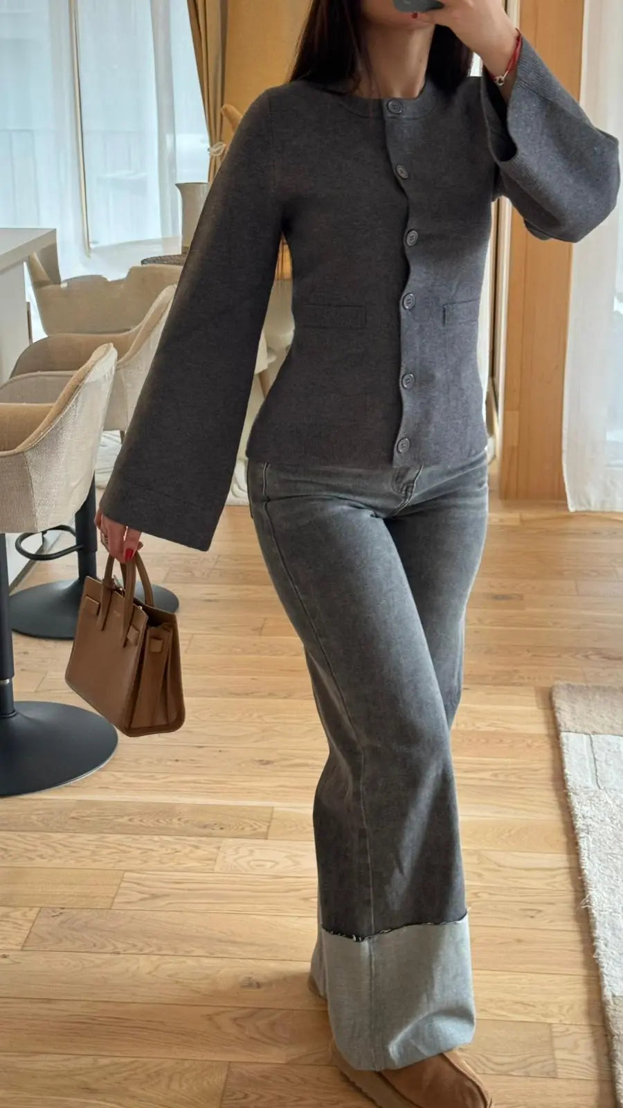 Cardigan à Boutons Gris ALMA