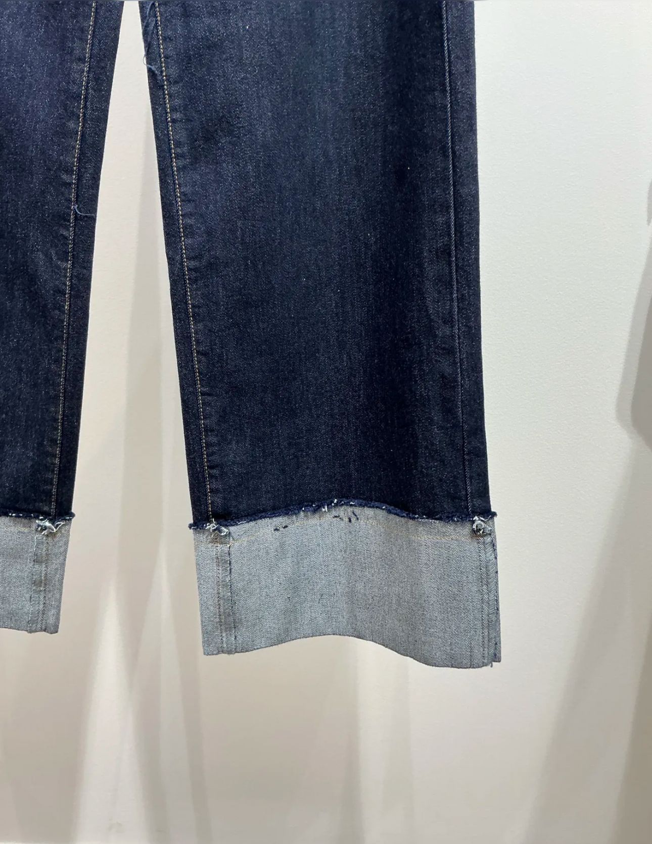 Jean Wide Leg Brut - Revers Oversize ALMA